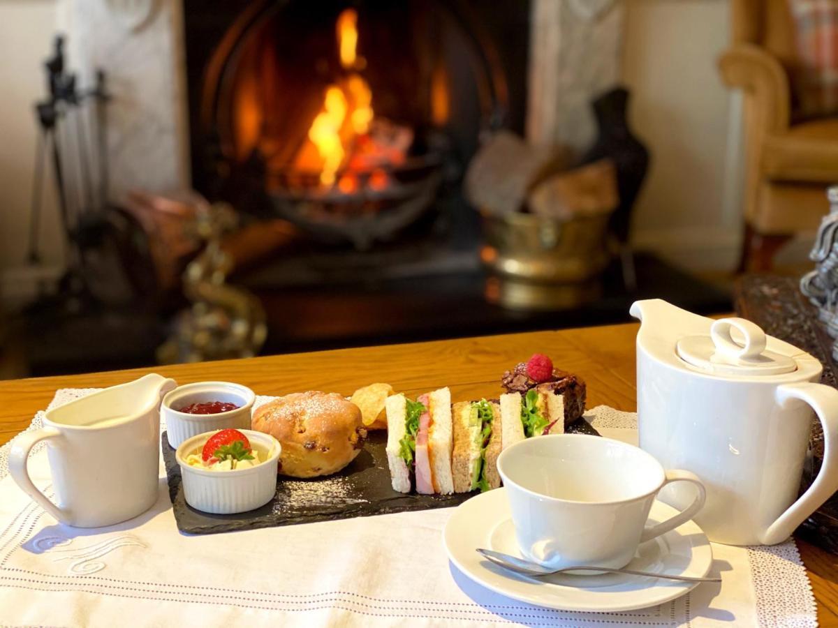 The White Hart Hotel Moretonhampstead Dış mekan fotoğraf